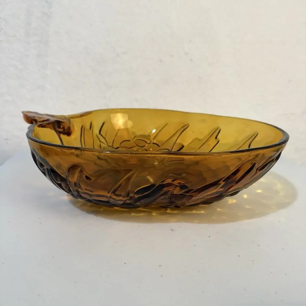 Indiana Glass Amber Glass Grape Pattern Fruit Bowl Serving Dish Retro VTG 70’s